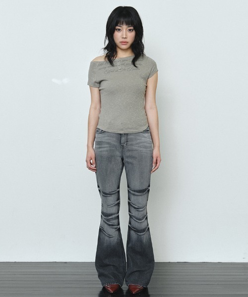Midnight Move(ミッドナイトムーブ)の「A'GEM/9 × .kom 『MIDNIGHT MOVE/ミッドナイトムーブ』 ss bt sl tee/ボタンレタリングトップス(Tシャツ/カットソー・レディース・ブラック/ホワイト・FREE)」の16枚目の写真