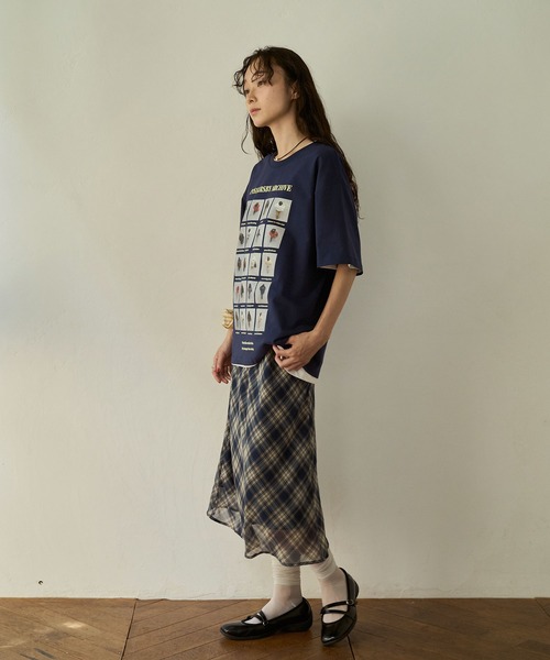 sobak studio(ソバクスタジオ)の「グラフィックTシャツ / Graphic Tee(Tシャツ/カットソー・レディース・ネイビー/ホワイト・FREE)」の9枚目の写真