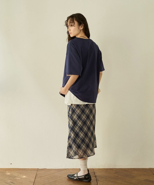 sobak studio(ソバクスタジオ)の「グラフィックTシャツ / Graphic Tee(Tシャツ/カットソー・レディース・ネイビー/ホワイト・FREE)」の11枚目の写真