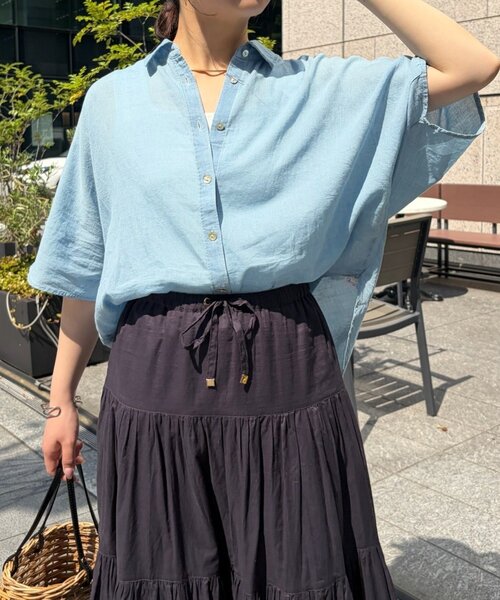 Jena espace merveilleux（ジェナ　エスパスメルヴェイユ）の「【抜け感/上品】シアーデニムドルマンシャツ（シャツ/ブラウス・レディース・ブルー系その他/グレー/ネイビー・FREE）」の3枚目の写真