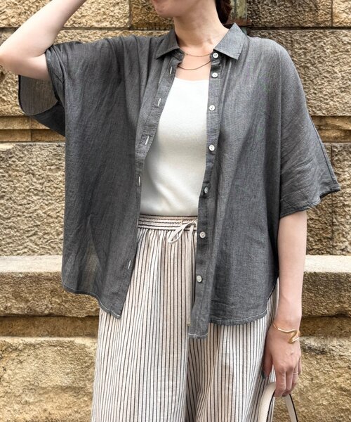 Jena espace merveilleux（ジェナ　エスパスメルヴェイユ）の「【抜け感/上品】シアーデニムドルマンシャツ（シャツ/ブラウス・レディース・ブルー系その他/グレー/ネイビー・FREE）」の9枚目の写真
