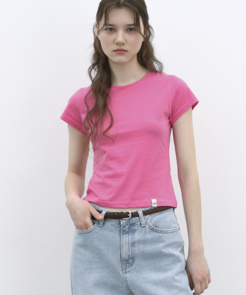SO IR(ソイール)の「CROP T-SHIRT - PINK(Tシャツ/カットソー・レディース・その他・FREE)」の1枚目の写真