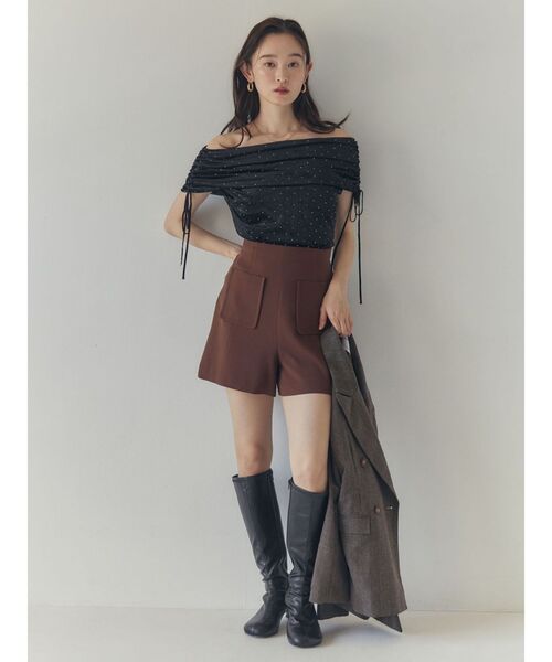 LAGUNAMOON(ラグナムーン)の「テキタイルオフショルドロストトップス(Tシャツ/カットソー・レディース・グリーン/ブラック/ベージュ/アイボリー・FREE)」の6枚目の写真