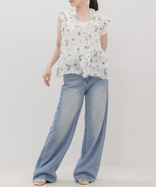 MISCH MASCH(ミッシュマッシュ)の「2026春夏新作 フラワーフリルノースリーブブラウス(シャツ/ブラウス・レディース・ホワイト・フリ-)」の13枚目の写真