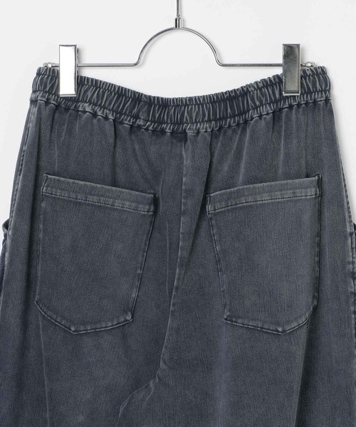 LEPSIM(レプシィム)の「デニムドッキングパンツ 1023674(デニムパンツ・レディース・インディゴブルー/ブラック・FREE)」の7枚目の写真