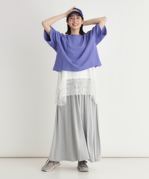 HONEYSUCKLE ROSE（ハニーサックルローズ）の「【スウェッティ】カレッジロゴプルオーバー（Tシャツ/カットソー・レディース・ライトパープル/ブラック系/ホワイト系3・03/05/04）」の7枚目の写真