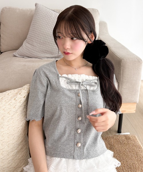WEGO（ウィゴー）の「WEGO/パールボタンフリルキリカエトップス（Tシャツ/カットソー・レディース・ネイビー/アイボリー/グレー・FREE）」の3枚目の写真