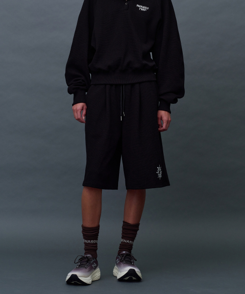 MENASOO（ミナス）の「Waffle Sweat Training Bermuda Pants_Black（スウェットパンツ・レディース・ブラック・F）」の8枚目の写真