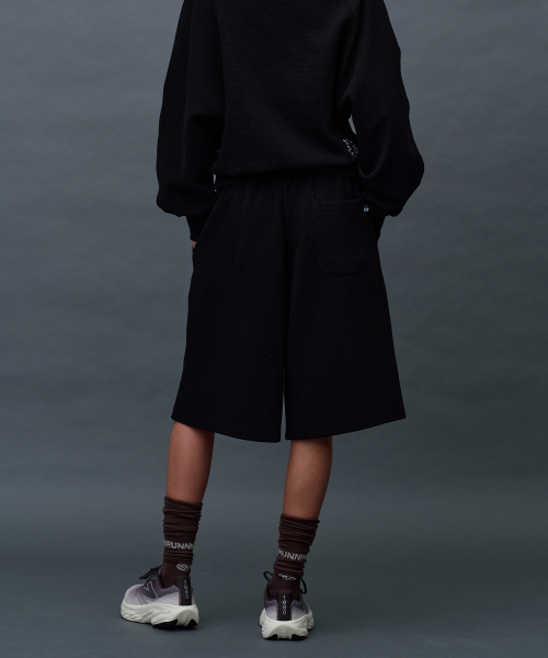 MENASOO（ミナス）の「Waffle Sweat Training Bermuda Pants_Black（スウェットパンツ・レディース・ブラック・F）」の11枚目の写真