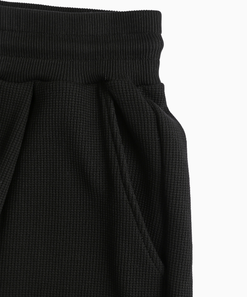 MENASOO（ミナス）の「Waffle Sweat Training Bermuda Pants_Black（スウェットパンツ・レディース・ブラック・F）」の15枚目の写真