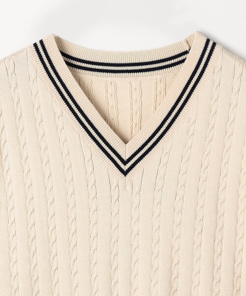 COMME CA Wardrobe(コムサワードローブ)の「〔 +サイズ 〕 ケーブル編 ニットベスト(ニット/セーター・レディース・アイボリー/ネイビー・15号)」の19枚目の写真