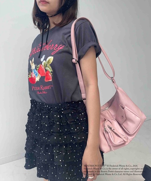 AS KNOW AS plus(アズノゥアズプラス)の「〇ピーターラビット アソート半袖Tシャツ 【ピーターラビット/PETER RABBIT】(Tシャツ/カットソー・レディース・ブルーグレー/オフホワイト/ダークグリーン/スミクロ・FREE)」の22枚目の写真