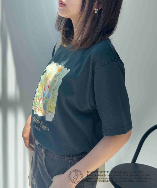 AS KNOW AS plus(アズノゥアズプラス)の「〇ピーターラビット アソート半袖Tシャツ 【ピーターラビット/PETER RABBIT】(Tシャツ/カットソー・レディース・ブルーグレー/オフホワイト/ダークグリーン/スミクロ・FREE)」の15枚目の写真
