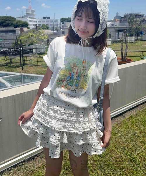 AS KNOW AS plus(アズノゥアズプラス)の「〇ピーターラビット アソート半袖Tシャツ 【ピーターラビット/PETER RABBIT】(Tシャツ/カットソー・レディース・ブルーグレー/オフホワイト/ダークグリーン/スミクロ・FREE)」の5枚目の写真