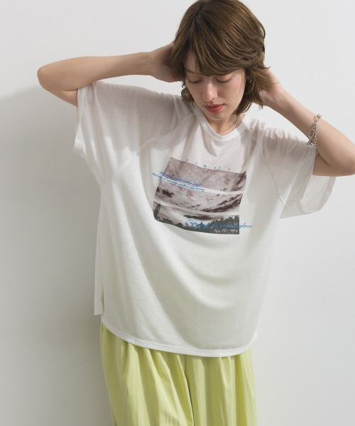 le colis(ルコリ)の「シアースラブ 転写プリント ラグランTシャツ 半袖(Tシャツ/カットソー・レディース・オフホワイト/ライトグリーン/ブラック・FREE)」の4枚目の写真