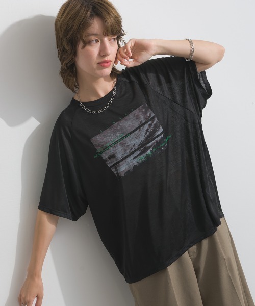 le colis(ルコリ)の「シアースラブ 転写プリント ラグランTシャツ 半袖(Tシャツ/カットソー・レディース・オフホワイト/ライトグリーン/ブラック・FREE)」の16枚目の写真