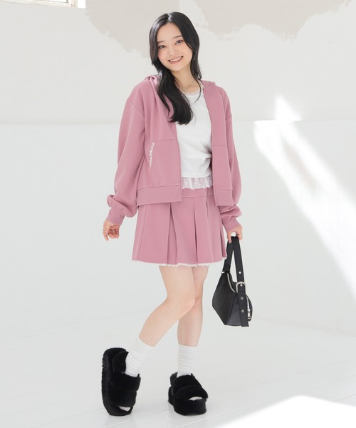 Honeys(ハニーズ)の「レース付ジップパーカー(パーカー・レディース・ピンク/ブラック/杢グレー・M/LL/L/S/3L)」の7枚目の写真
