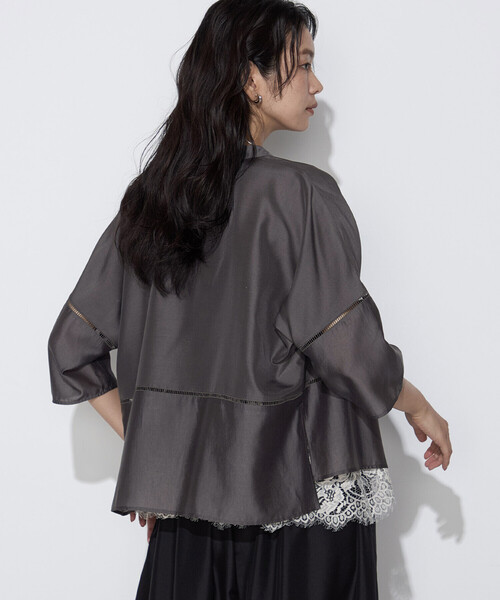 K.T KIYOKO TAKASE(キヨコタカセ)の「ライトシルクウール ランタンスリーブシャツ(シャツ/ブラウス・レディース・チャコール・9号)」の6枚目の写真