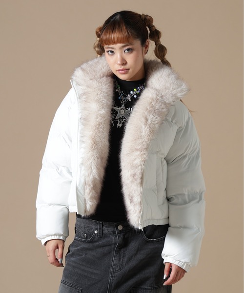 DANKE SCHON(ダンケシェーン)の「DankeSchon/ダンケシェーン/WOMEN NYLON FUR STAND BLOUSON(ブルゾン・レディース・ブラック/ブラウン/オフホワイト・F)」の2枚目の写真