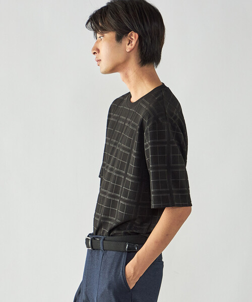 COMME CA ISM（コムサイズム）の「エンボスチェック クルーネックTシャツ（Tシャツ/カットソー・メンズ・ブラック/ホワイト・L/M）」の14枚目の写真