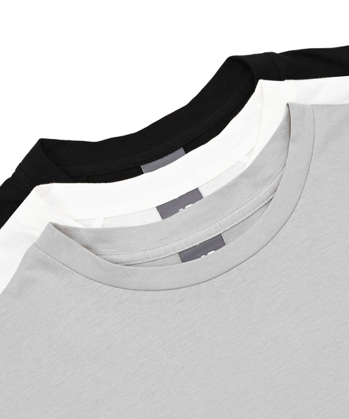 NEW BALANCE(ニューバランス)の「メンズファンクショナルポケットショートスリーブTシャツ(Tシャツ/カットソー・メンズ・ライトグレー/ブラック・SMALL/MEDIUM/LARGE/X-LARGE/XX-LARGE)」の13枚目の写真