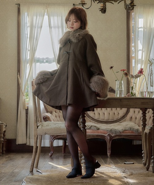 mideal(マイディール)の「lady peplum fur coat / レディペプラムファーコート(その他アウター・レディース・ボルドー/カーキ・FREE)」の12枚目の写真