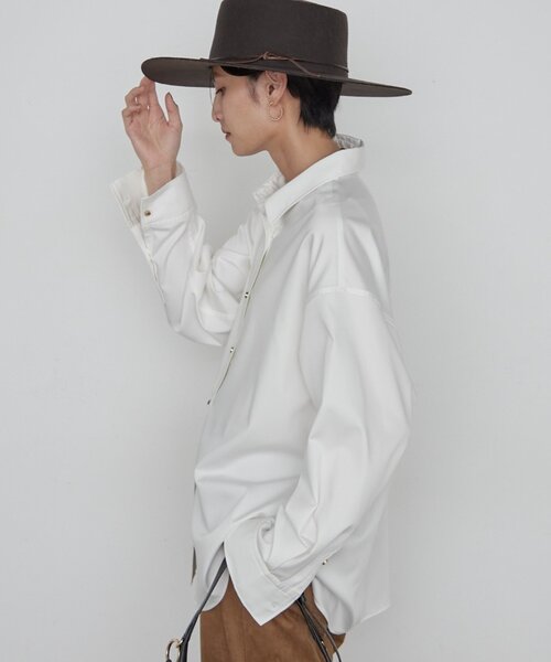 LOUNGEDRESS(ラウンジドレス)の「《名品シャツをブラッシュアップ》BASICサテンシャツ 秋服(シャツ/ブラウス・レディース・オフホワイト/ベージュ/ミント/ブラウン・FREE)」の9枚目の写真