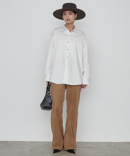 LOUNGEDRESS(ラウンジドレス)の「《名品シャツをブラッシュアップ》BASICサテンシャツ 秋服(シャツ/ブラウス・レディース・オフホワイト/ベージュ/ミント/ブラウン・FREE)」の11枚目の写真