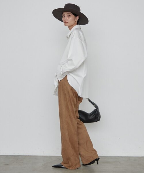 LOUNGEDRESS(ラウンジドレス)の「《名品シャツをブラッシュアップ》BASICサテンシャツ 秋服(シャツ/ブラウス・レディース・オフホワイト/ベージュ/ミント/ブラウン・FREE)」の13枚目の写真