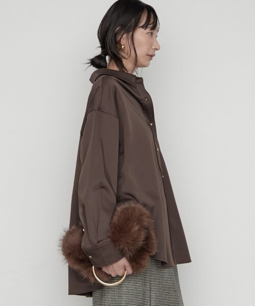 LOUNGEDRESS(ラウンジドレス)の「《名品シャツをブラッシュアップ》BASICサテンシャツ 秋服(シャツ/ブラウス・レディース・オフホワイト/ベージュ/ミント/ブラウン・FREE)」の20枚目の写真