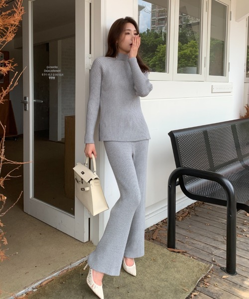 BIRTHDAY BASH(バースデイバッシュ)の「LEILA LIB STRAIGHT PANTS(リブニットストレートパンツ)(その他パンツ・レディース・グレー・MEDIUM/SMALL)」の2枚目の写真