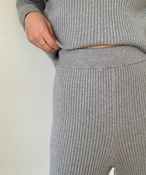 BIRTHDAY BASH(バースデイバッシュ)の「LEILA LIB STRAIGHT PANTS(リブニットストレートパンツ)(その他パンツ・レディース・グレー・MEDIUM/SMALL)」の7枚目の写真