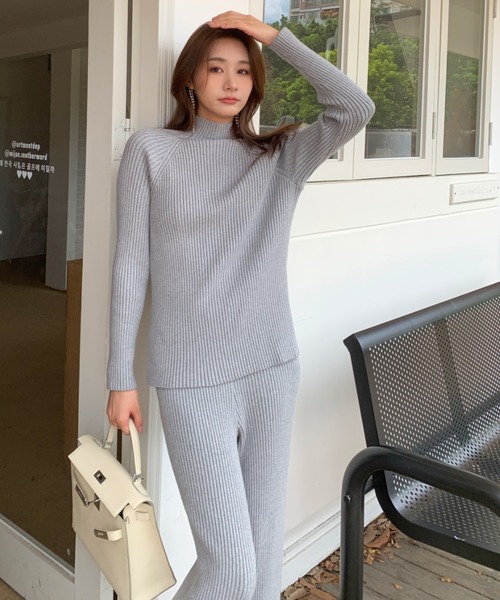 BIRTHDAY BASH(バースデイバッシュ)の「LEILA LIB STRAIGHT PANTS(リブニットストレートパンツ)(その他パンツ・レディース・グレー・MEDIUM/SMALL)」の14枚目の写真