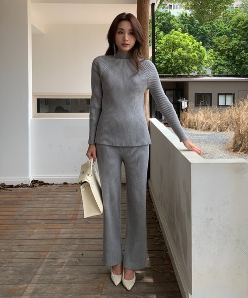BIRTHDAY BASH(バースデイバッシュ)の「LEILA LIB STRAIGHT PANTS(リブニットストレートパンツ)(その他パンツ・レディース・グレー・MEDIUM/SMALL)」の15枚目の写真