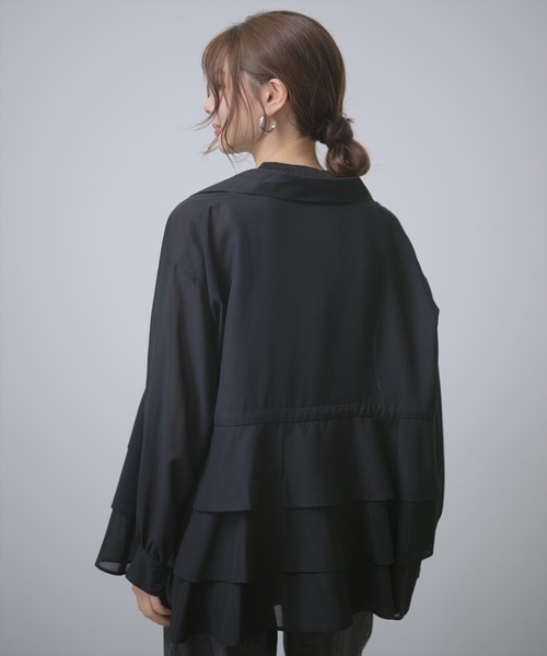 AND COUTURE（アンドクチュール）の「ウエストドロストペプラムシャツ（シャツ/ブラウス・レディース・ブラック/ベージュ/モカ・FREE）」の6枚目の写真