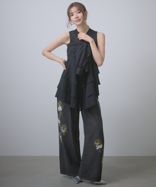 AND COUTURE（アンドクチュール）の「ウエストドロストペプラムシャツ（シャツ/ブラウス・レディース・ブラック/ベージュ/モカ・FREE）」の7枚目の写真