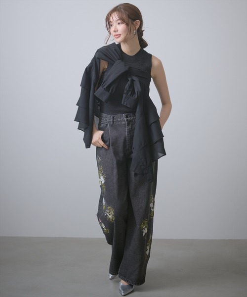 AND COUTURE（アンドクチュール）の「ウエストドロストペプラムシャツ（シャツ/ブラウス・レディース・ブラック/ベージュ/モカ・FREE）」の11枚目の写真