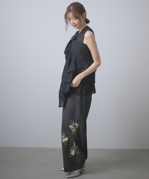 AND COUTURE（アンドクチュール）の「ウエストドロストペプラムシャツ（シャツ/ブラウス・レディース・ブラック/ベージュ/モカ・FREE）」の13枚目の写真
