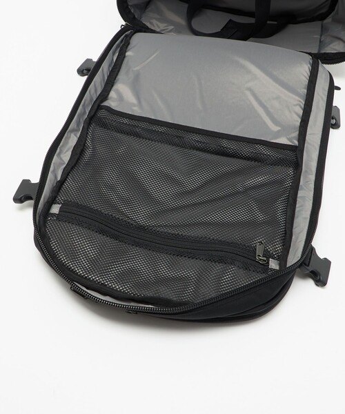 Columbia(コロンビア)の「【WEB限定】<Columbia>タイガーブルック 40L トラベル バックパック(バックパック/リュック・メンズ・ブラック・FREE)」の11枚目の写真