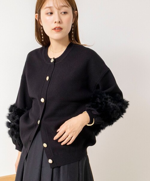 NOLLEY’S(ノーリーズ)の「【TORRAZZO DONNA/トラッゾドンナ】2WAY Rabbit Fur knit Top(カーディガン/ボレロ・レディース・ブラック/チャコールグレー・38)」の5枚目の写真