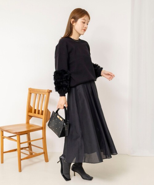 NOLLEY’S(ノーリーズ)の「【TORRAZZO DONNA/トラッゾドンナ】2WAY Rabbit Fur knit Top(カーディガン/ボレロ・レディース・ブラック/チャコールグレー・38)」の8枚目の写真