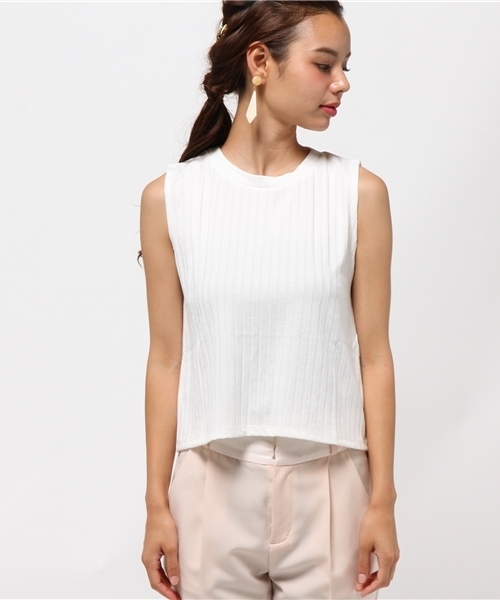 SLY（スライ）の「CUT RIB TOPS-S（Tシャツ/カットソー・レディース・ベージュ/ホワイト/ブラック/ライトブルー/ライトピンク・FREE）」の8枚目の写真