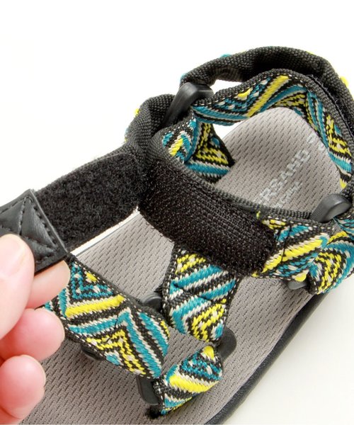 Ampersand（アンパサンド）の「ベルトサンダル（サンダル・キッズ・グレー/ブラック・18/13/16/15 /14/17/19）」の10枚目の写真