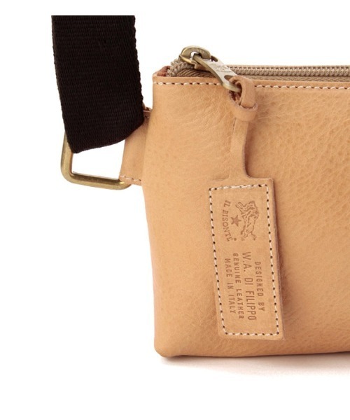 IL BISONTE（イルビゾンテ）の「IL BISONTE / ORIGINAL LEATHER / SHOULDER BAG（ショルダーバッグ・レディース・ライトブラウン/ナチュラル/ブラック/ダークブラウン/ネイビー/サンドベージュ/オレンジ/オリーブ/グリーン/レンガ/レッド・FREE）」の15枚目の写真