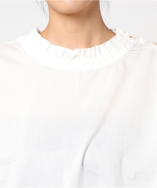 POU DOU DOU（プードゥドゥ）の「スタンドフリルカラーブラウス（シャツ/ブラウス・レディース・オフホワイト/ブラック/イエロー・3）」の7枚目の写真