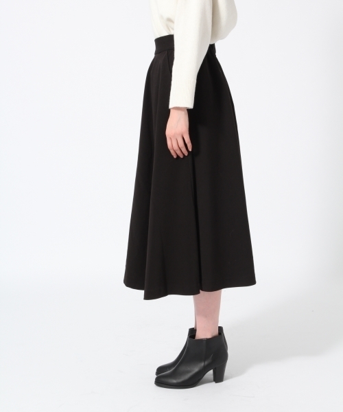 GLOBAL WORK（グローバルワーク）の「TRカラーフレアスカート/776091（スカート・レディース・グリーン/レッド/ブラック・LARGE/MEDIUM）」の9枚目の写真