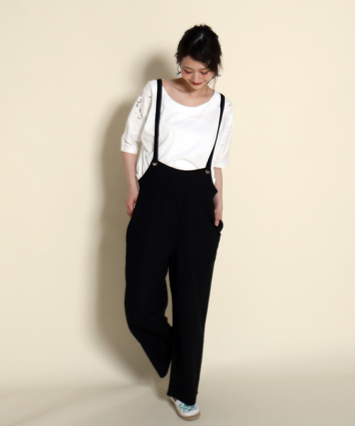 MARBLE WALTS（マーブルワルツ）の「オトナサロペット（サロペット/オーバーオール・レディース・ブラック/ベージュ/ネイビー・M/L）」の2枚目の写真