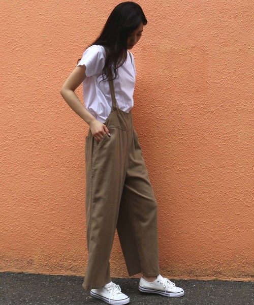 MARBLE WALTS（マーブルワルツ）の「オトナサロペット（サロペット/オーバーオール・レディース・ブラック/ベージュ/ネイビー・M/L）」の7枚目の写真