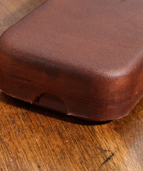 Butler Verner Sails バトラーバーナーセイルズ / Molded leather pen case モールドレザー ペンケースＳサイズ / JU-2285（ステーショナリー）｜Butler Verner Sails（バトラーヴァーナーセイルス）