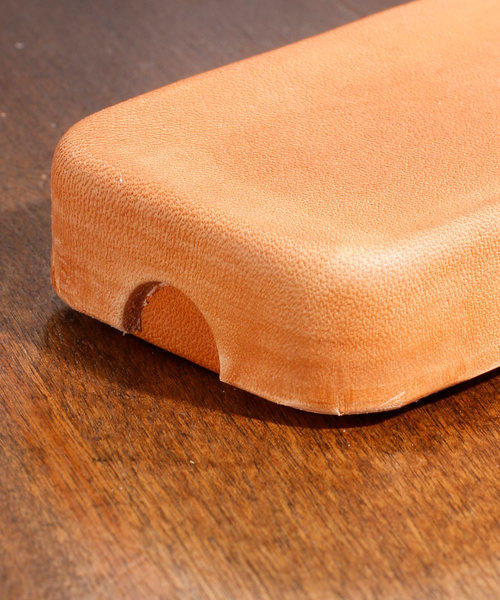 Butler Verner Sails バトラーバーナーセイルズ / Molded leather pen case モールドレザー ペンケースＳサイズ / JU-2285（ステーショナリー）｜Butler Verner Sails（バトラーヴァーナーセイルス）